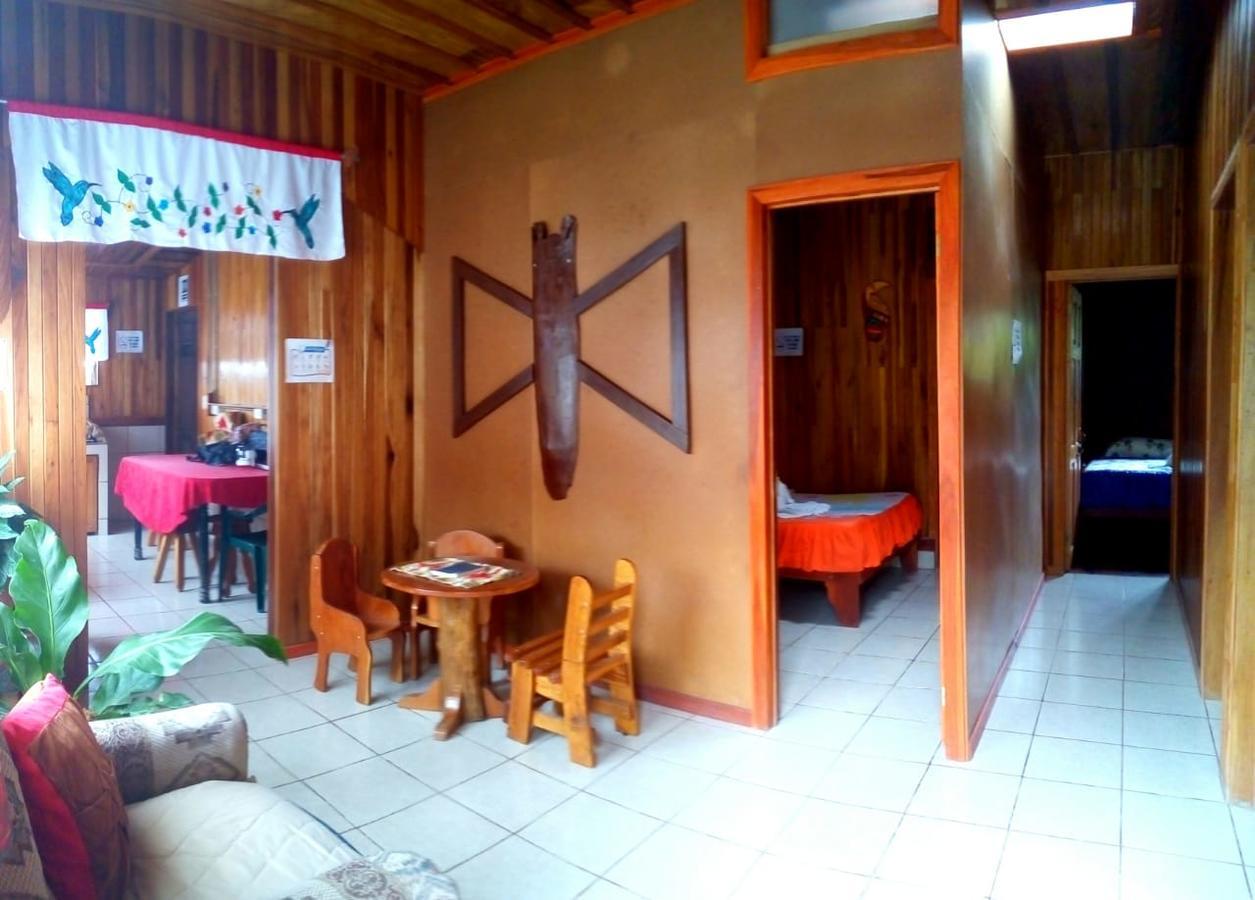 Pension Y Cabinas Colibri B&B Costa Rica Monteverde Kültér fotó
